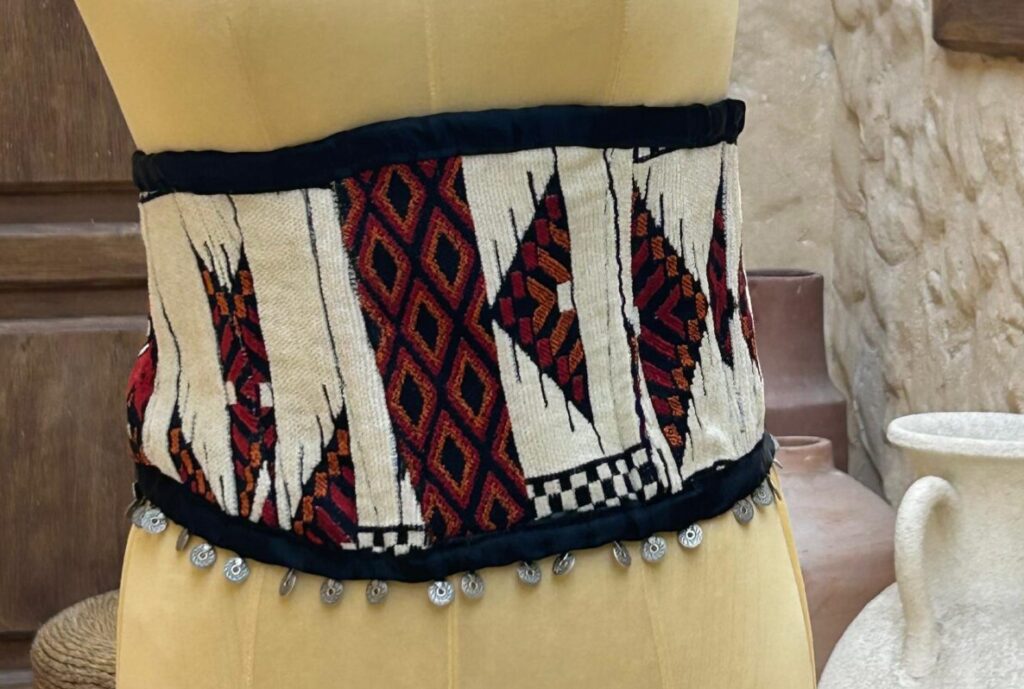 sahara corset